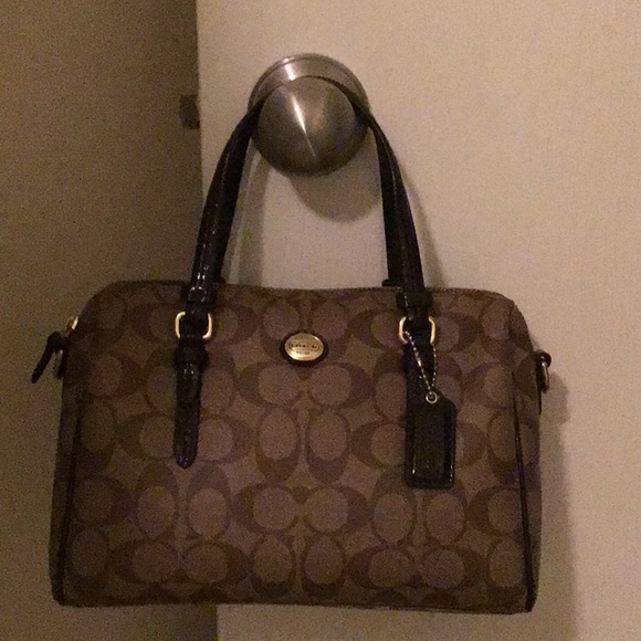 Authentic Coach Purse - Picture 2 of 8